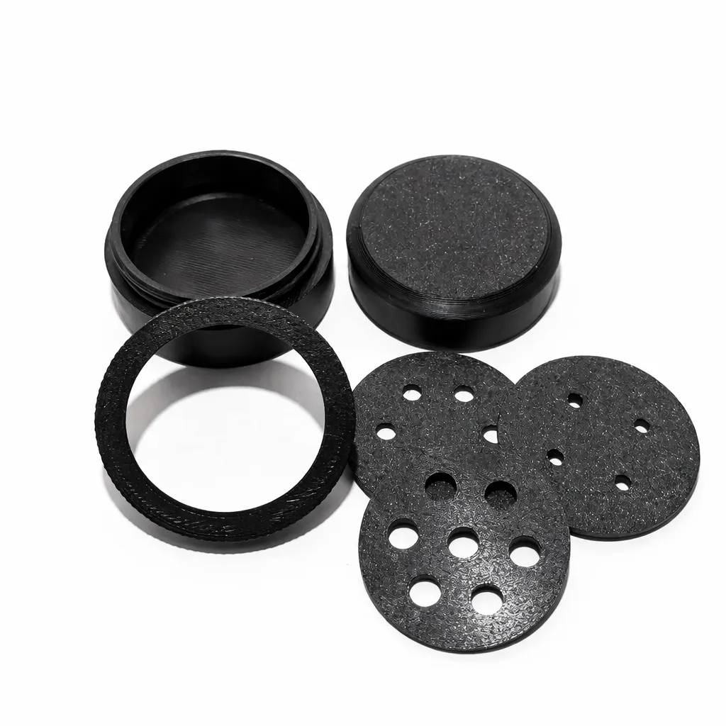 Copperband Magnetic Fish Feeder